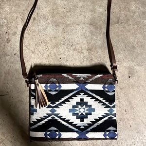 Crossbody purse